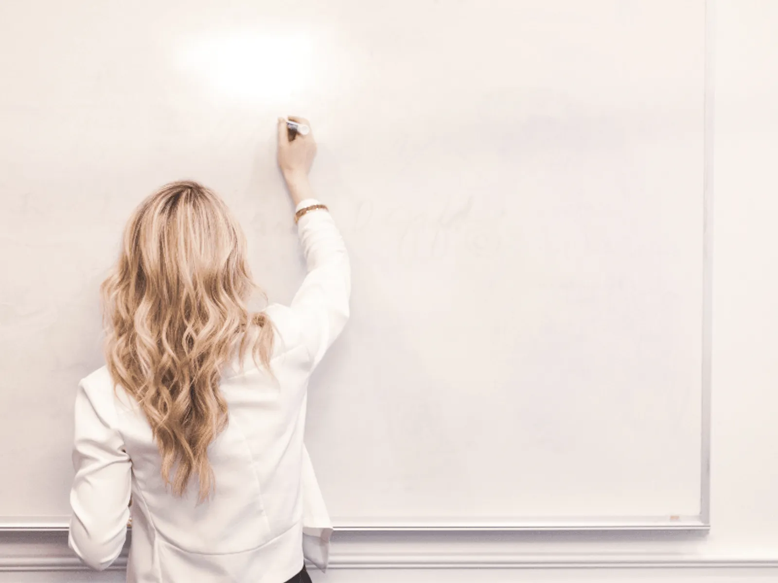 Kurs läuft. Dozent erfasst, System begleitet.